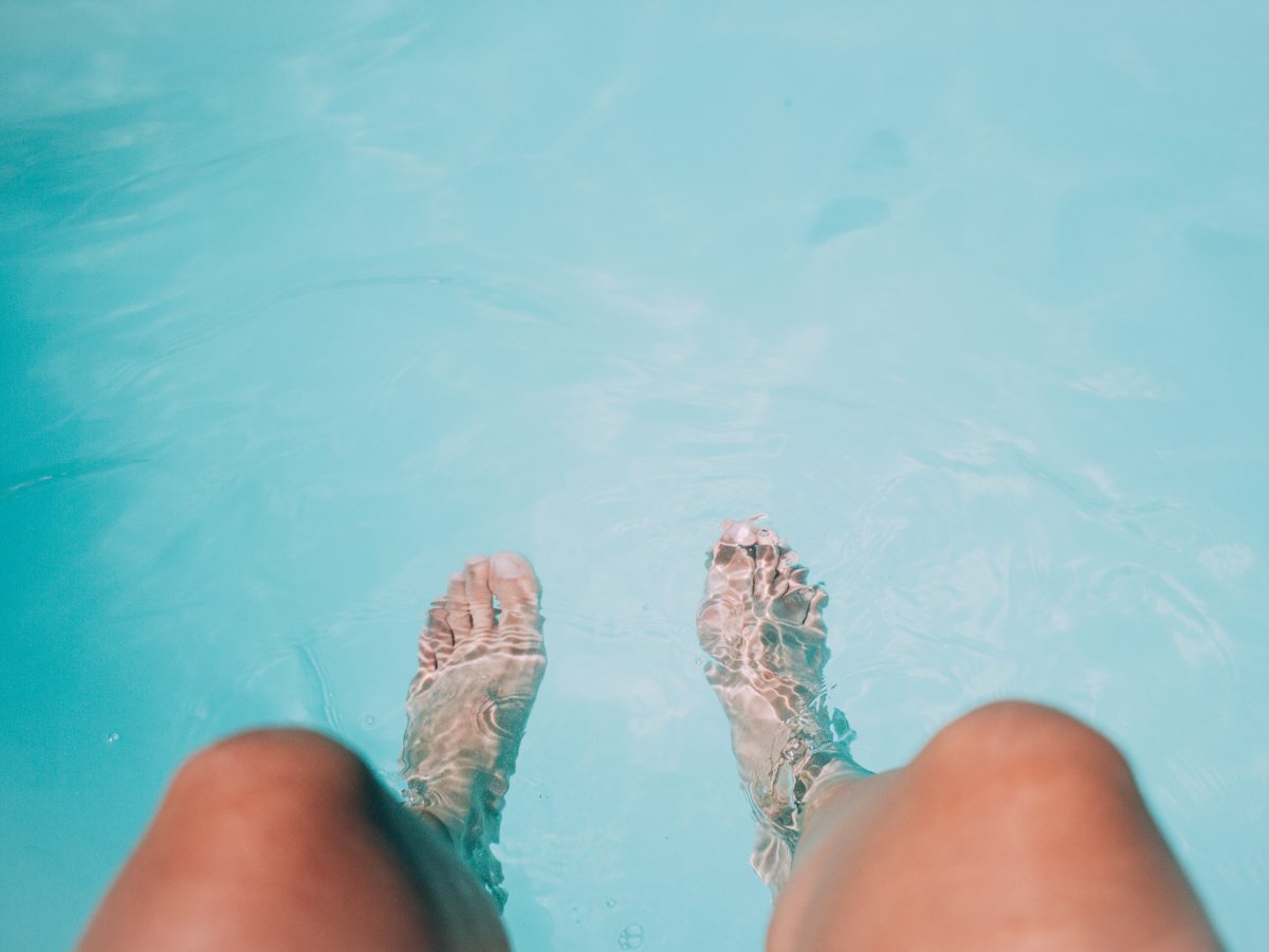 Tips for Protecting Feet from the&nbsp;Heat